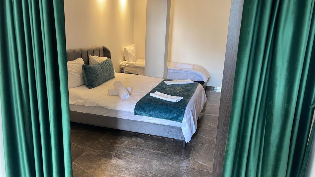 Lago Suites Hotel Jérusalem Extérieur photo