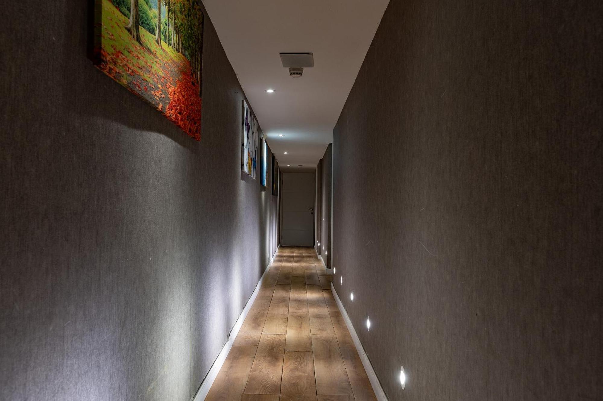Lago Suites Hotel Jérusalem Extérieur photo