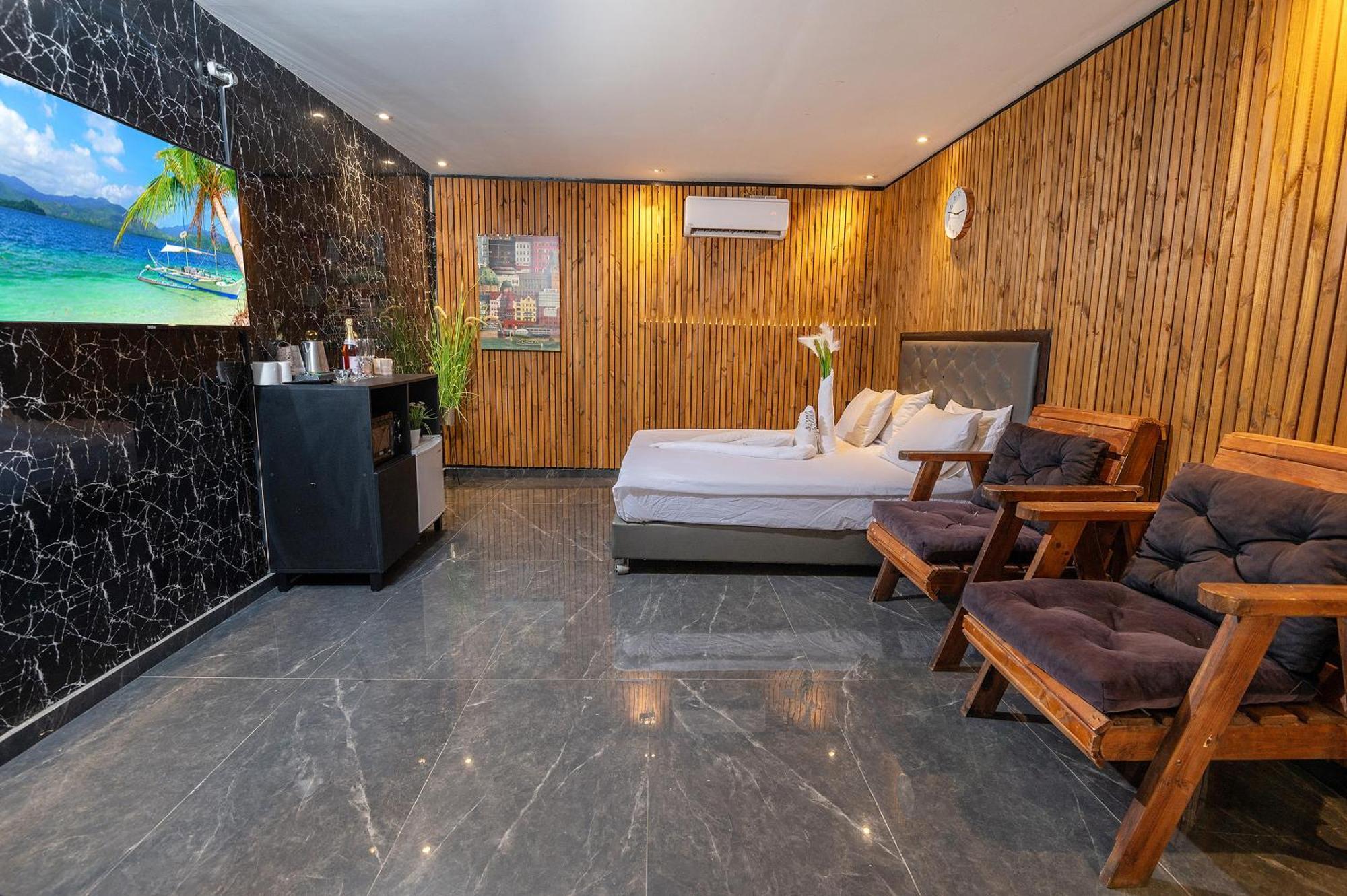 Lago Suites Hotel Jérusalem Extérieur photo